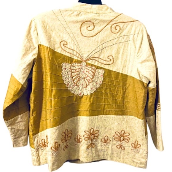 Indigo Moon Yellow & Gold Mix Material Embroidery Appliqué Long Sleeves Jacket - Picture 2 of 6